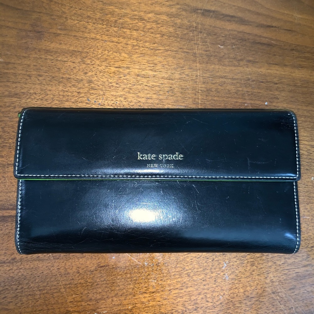 Soft Leather Kate Spade ♠️ Medium Wallet